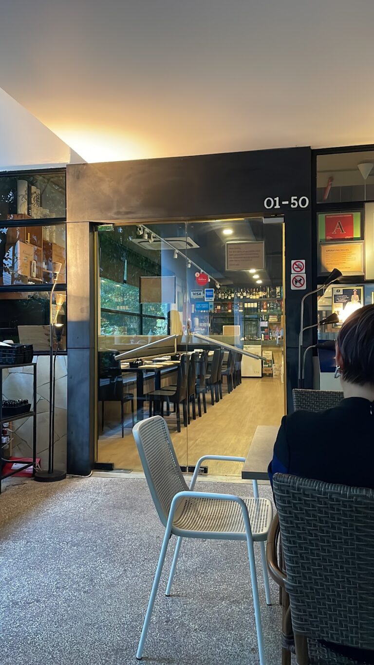 roots@onenorth restaurant